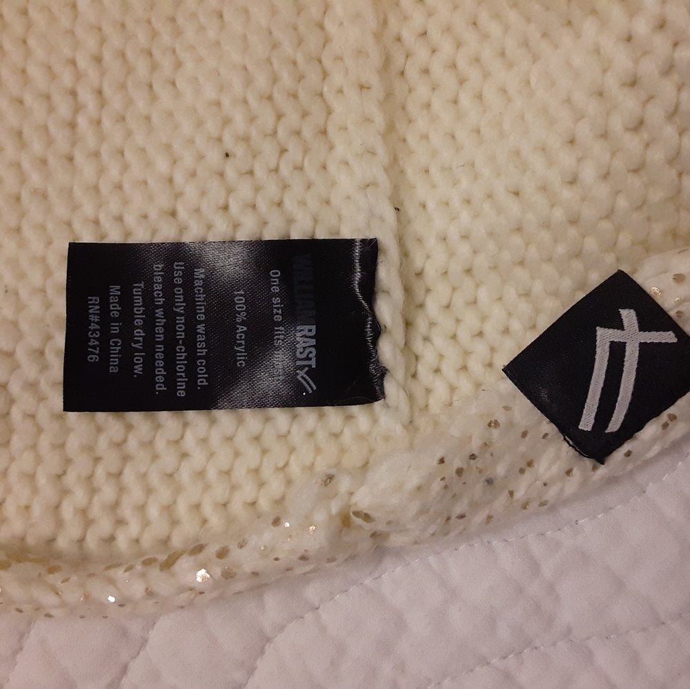 William Rast Short Infinity Scarf Cream OSFM - Picture 3 of 4